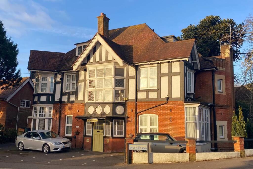Cleveland House - Perfect For Beaches And Town. Bournemouth Bagian luar foto