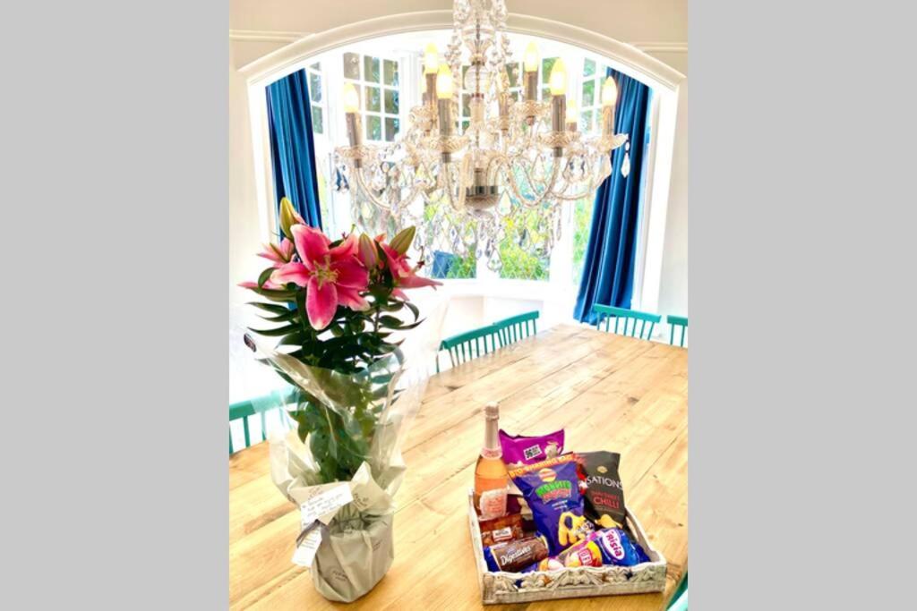 Cleveland House - Perfect For Beaches And Town. Bournemouth Bagian luar foto