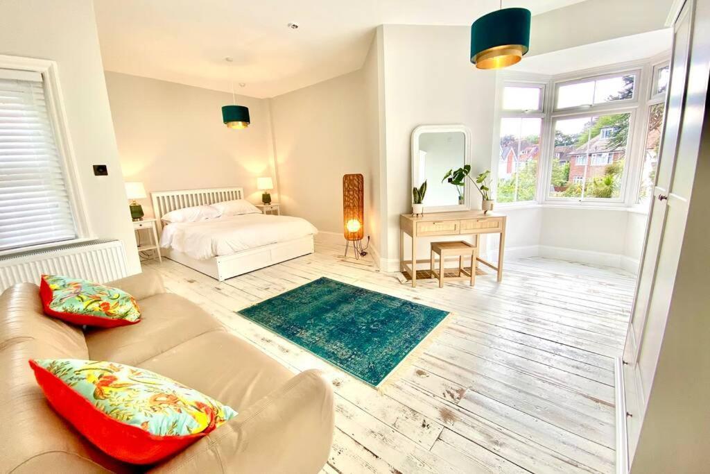 Cleveland House - Perfect For Beaches And Town. Bournemouth Bagian luar foto
