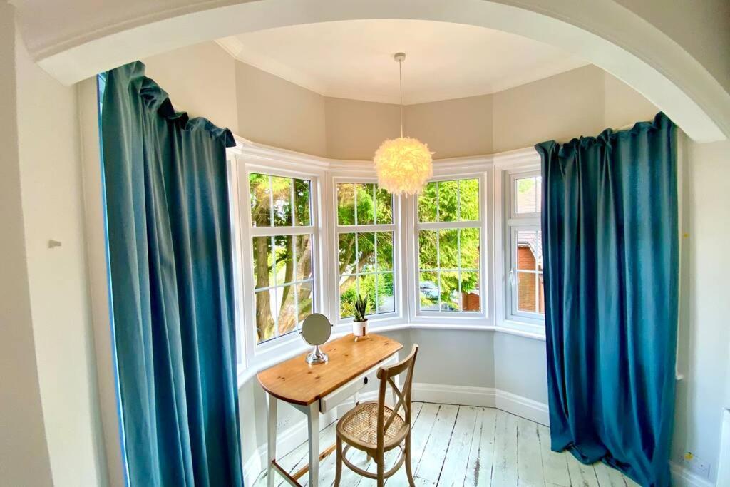 Cleveland House - Perfect For Beaches And Town. Bournemouth Bagian luar foto